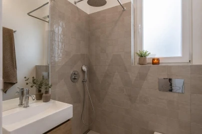 Apartamento T5 para Venda em Arroios
