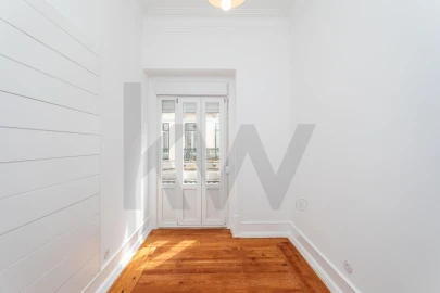 Apartamento T5 para Venda em Arroios
