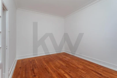 Apartamento T5 para Venda em Arroios