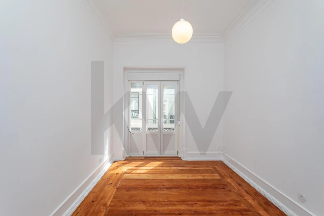 Apartamento T5 para Venda em Arroios Foto 13