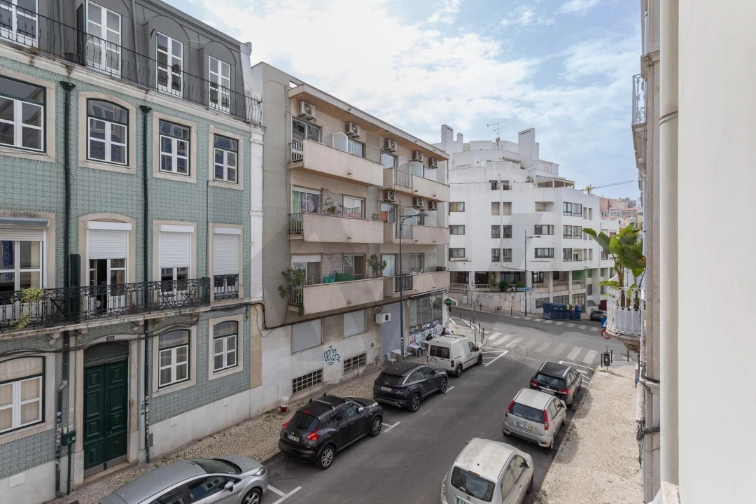 Apartamento T5 para Venda em Arroios Foto 41