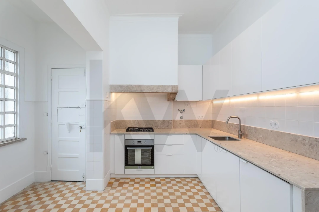 Apartamento T5 para Venda em Arroios Foto 34