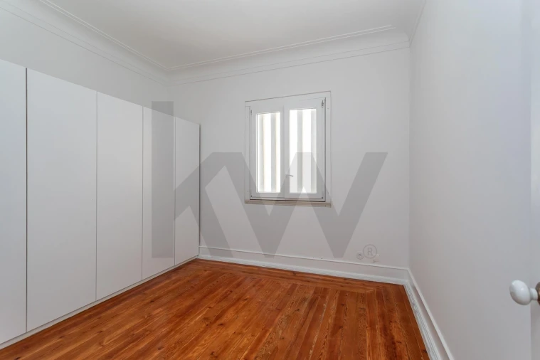Apartamento T5 para Venda em Arroios Foto 18