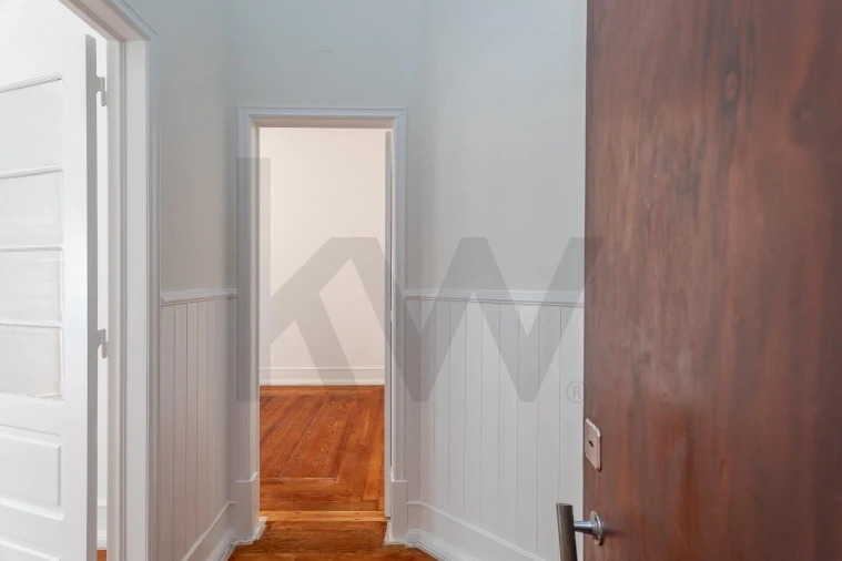 Apartamento T5 para Venda em Arroios Foto 2