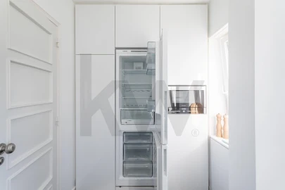 Apartamento T2 para Arrendamento em Santo António