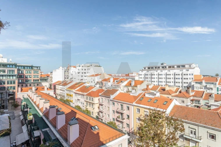 Apartamento T2 para Arrendamento em Santo António Foto 17