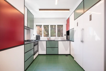 Apartamento T4 para Venda em Santo Antonio dos Olivais