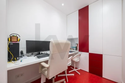 Apartamento T4 para Venda em Santo Antonio dos Olivais