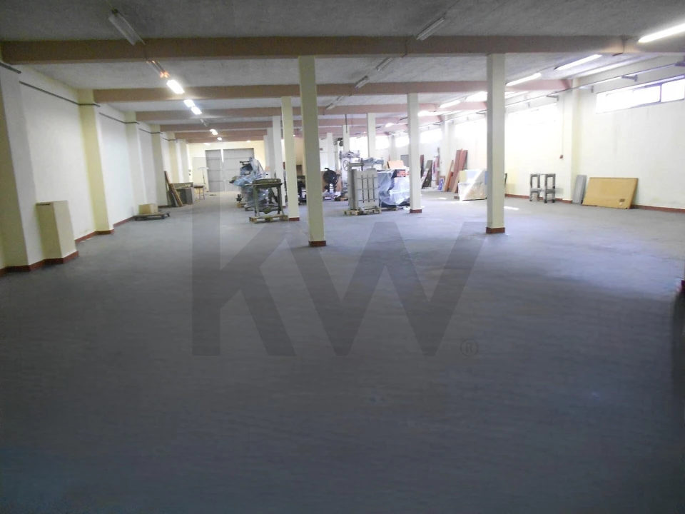 Armazém para Venda em Algueirão-Mem Martins Foto 35