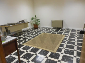 Armazém para Venda em Algueirão-Mem Martins