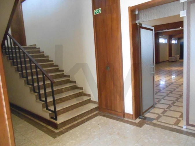 Armazém para Venda em Algueirão-Mem Martins Foto 11