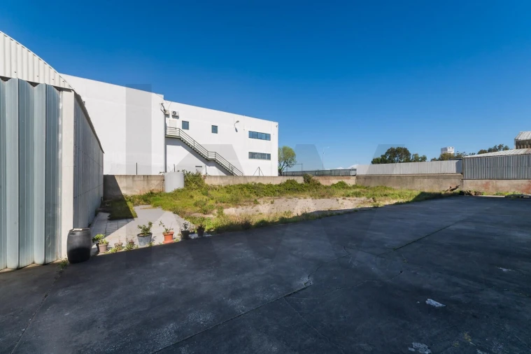 Armazém para Venda em Algueirão-Mem Martins Foto 60