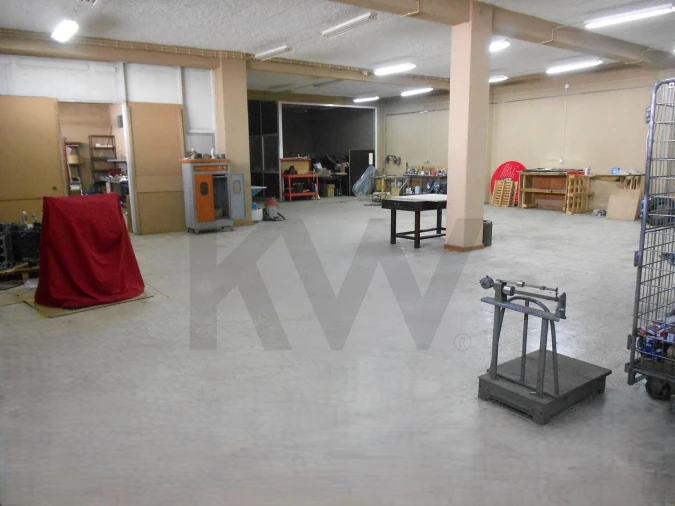 Armazém para Venda em Algueirão-Mem Martins Foto 23