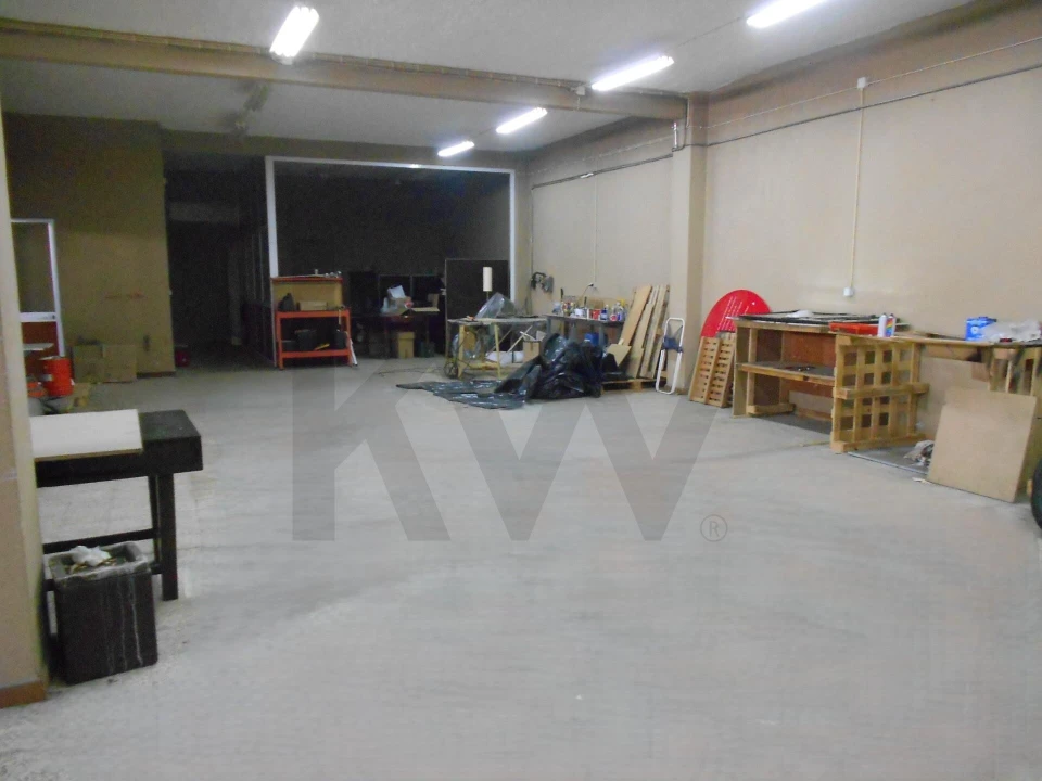 Armazém para Venda em Algueirão-Mem Martins Foto 36