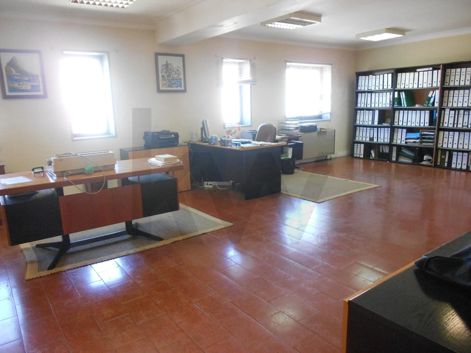 Armazém para Venda em Algueirão-Mem Martins Foto 14