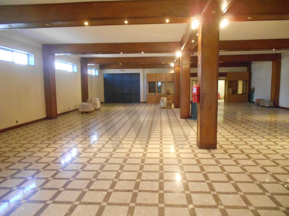 Armazém para Venda em Algueirão-Mem Martins Foto 8