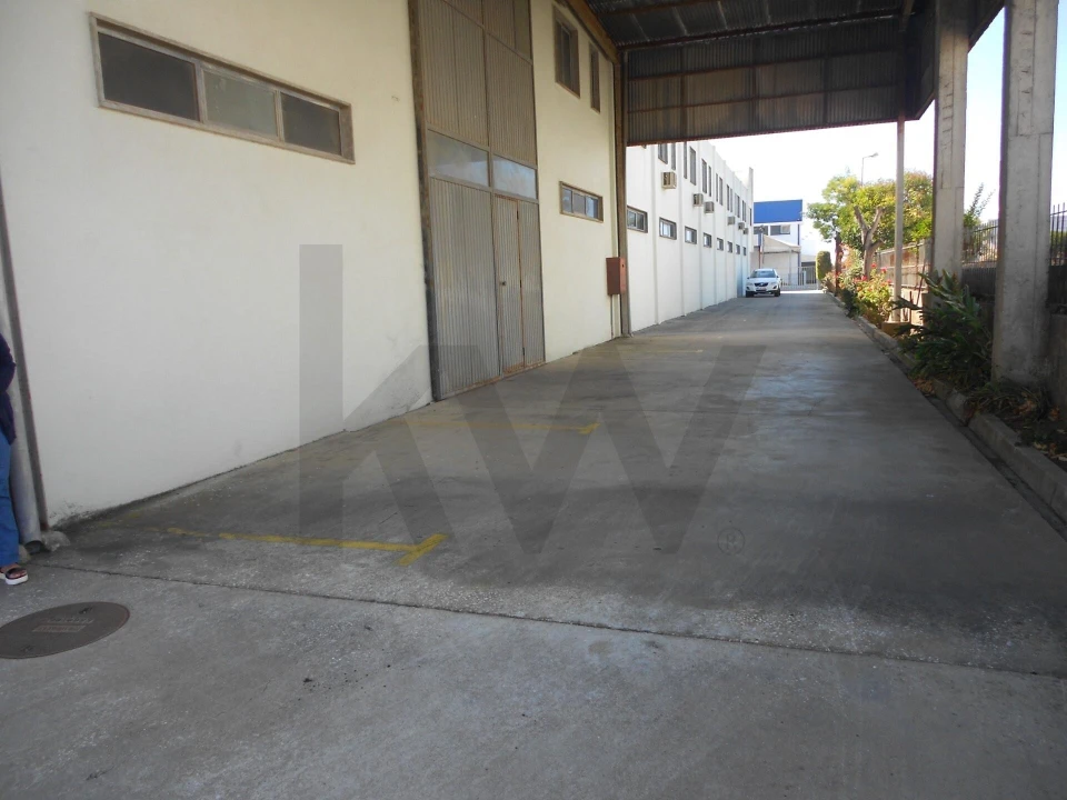 Armazém para Venda em Algueirão-Mem Martins Foto 61