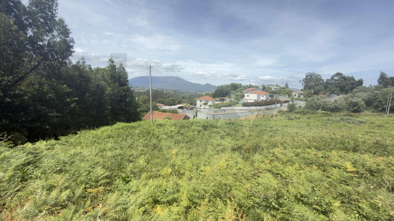 Terreno para Venda em Geraz do Lima (Santa Maria, Santa Leocádia, Moreira), Deão Foto 11
