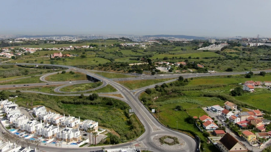 Moradia T4 para Venda em Caparica e Trafaria Foto 12