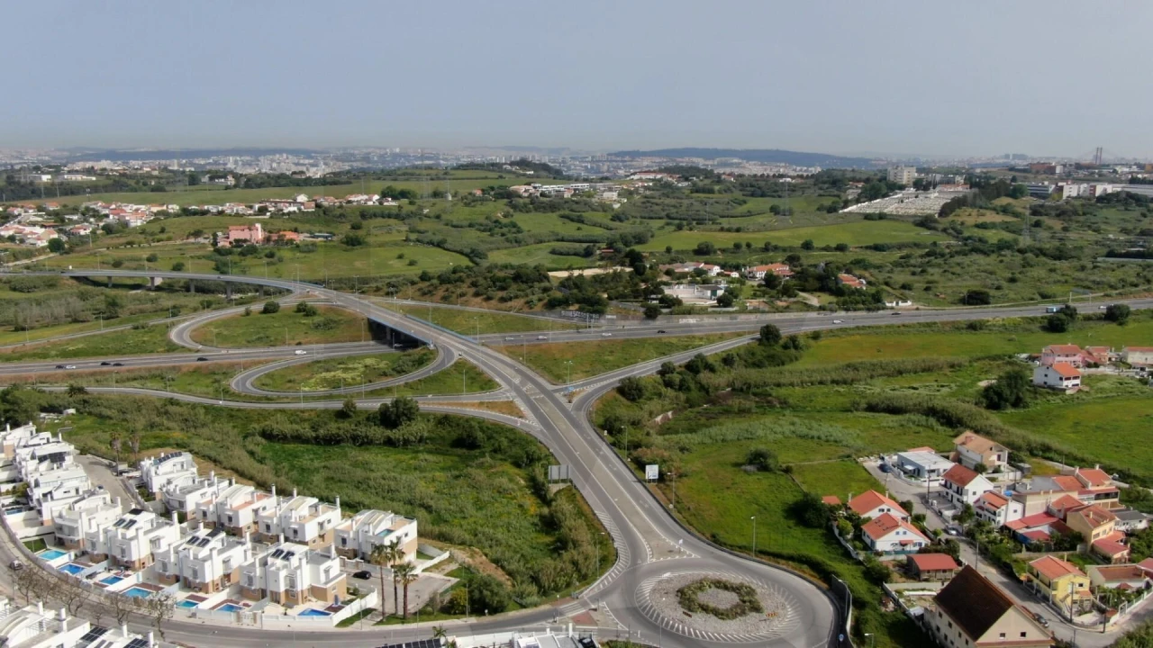 Moradia T4 para Venda em Caparica e Trafaria Foto 12