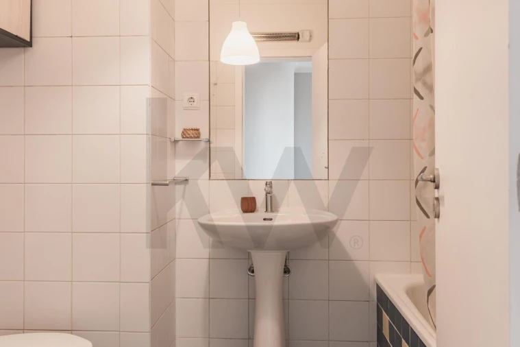 Apartamento T1 para Arrendamento em São Vicente Foto 21