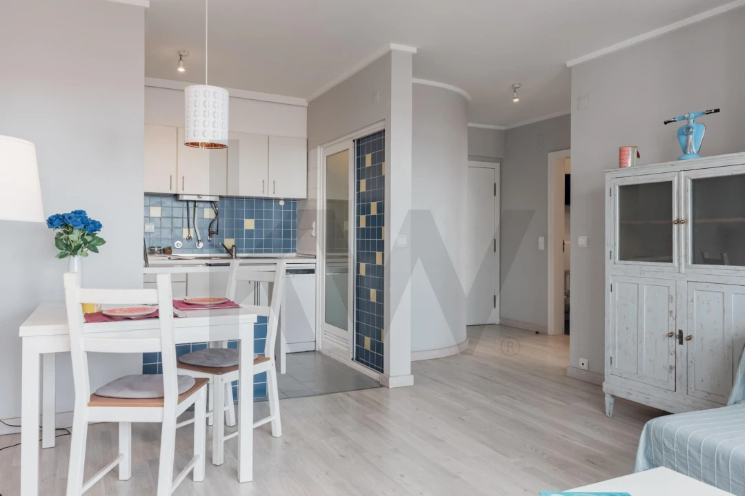 Apartamento T1 para Arrendamento em São Vicente Foto 1