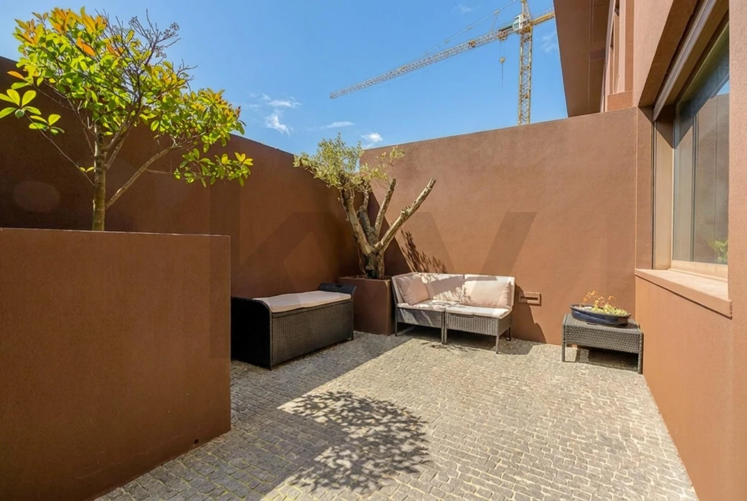 Moradia T5 para Arrendamento em Aldoar, Foz do Douro e Nevogilde Foto 27