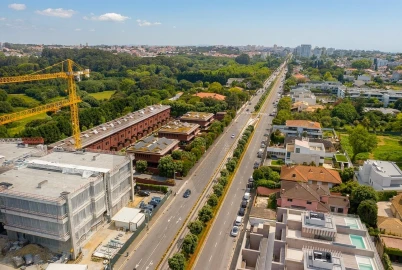 Moradia T5 para Arrendamento em Aldoar, Foz do Douro e Nevogilde