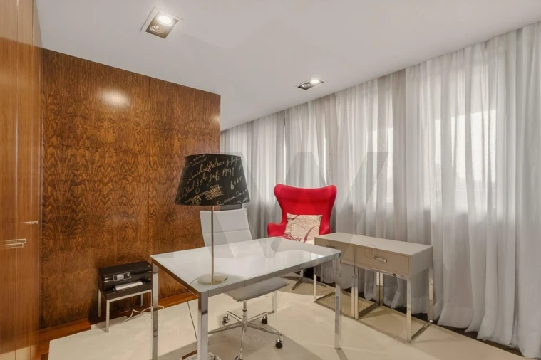 Moradia T5 para Arrendamento em Aldoar, Foz do Douro e Nevogilde Foto 28