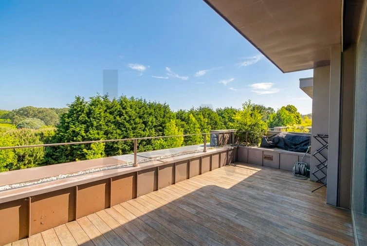 Moradia T5 para Arrendamento em Aldoar, Foz do Douro e Nevogilde Foto 15