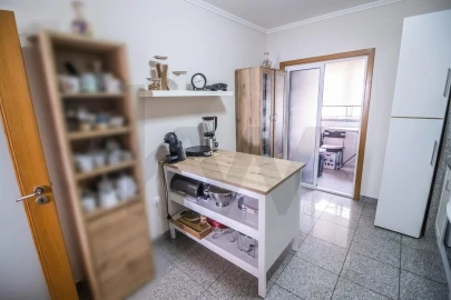 Apartamento T2 para Venda em Caniço