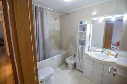 Apartamento T2 para Venda em Caniço