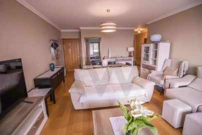 Apartamento T2 para Venda em Caniço
