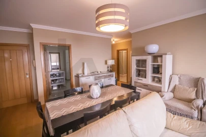 Apartamento T2 para Venda em Caniço