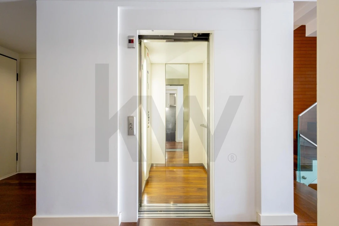 Moradia T4 para Venda em Seixal, Arrentela e Aldeia de Paio Pires Foto 16