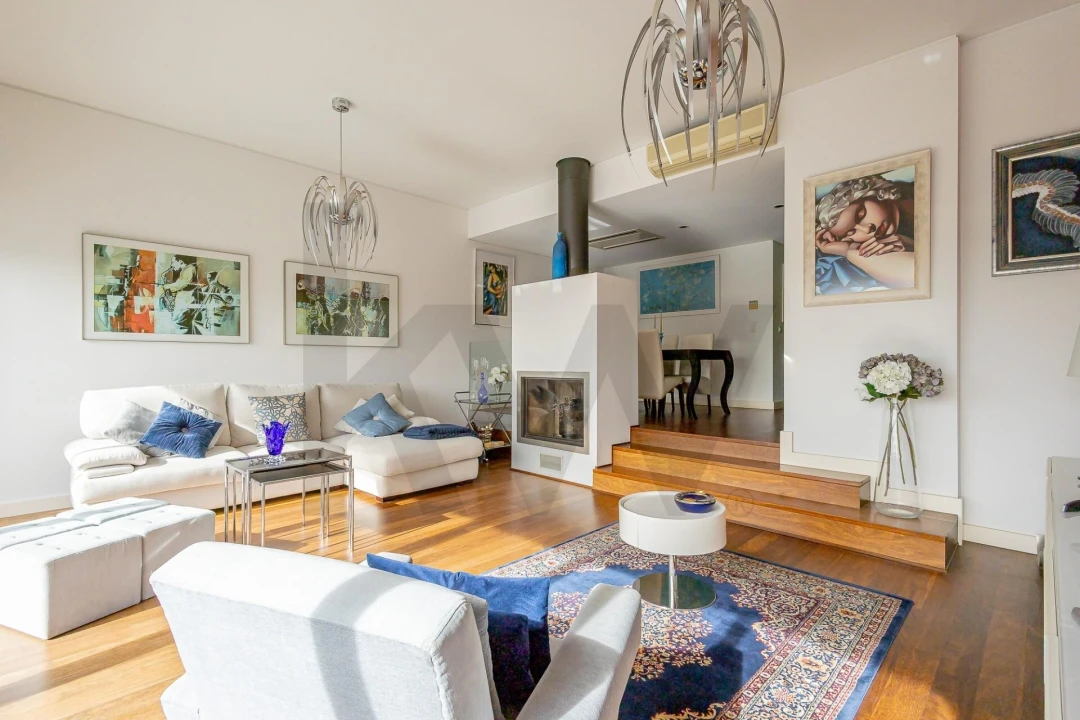 Moradia T4 para Venda em Seixal, Arrentela e Aldeia de Paio Pires Foto 7