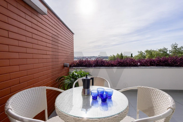 Moradia T4 para Venda em Seixal, Arrentela e Aldeia de Paio Pires Foto 25