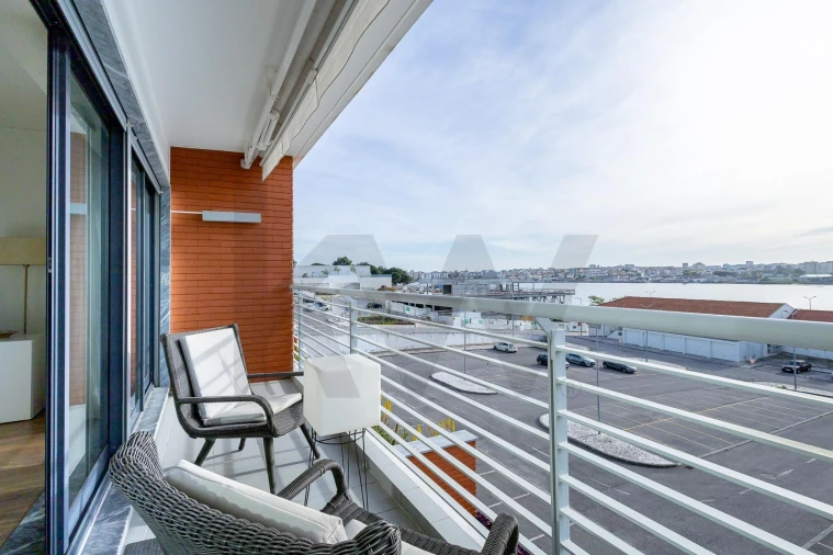 Moradia T4 para Venda em Seixal, Arrentela e Aldeia de Paio Pires Foto 60