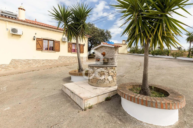 Quinta T3 para Venda em Amareleja Foto 40