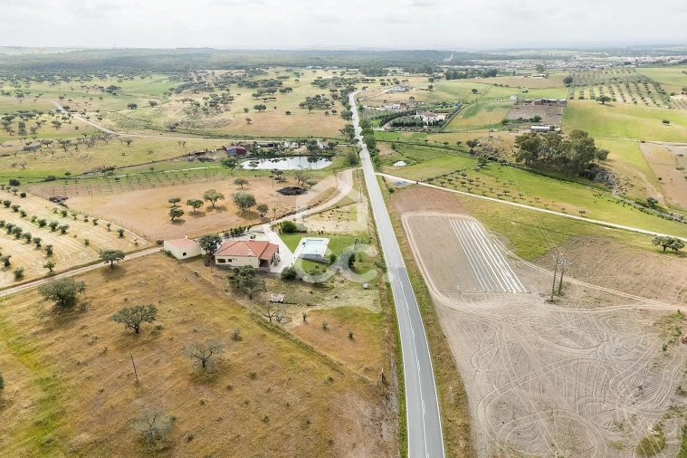 Quinta T3 para Venda em Amareleja Foto 68