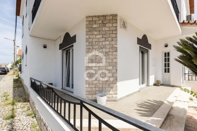 Moradia T2 para Venda em Bacelo e Senhora da Saúde