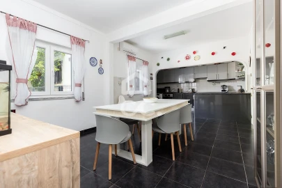 Moradia T2 para Venda em Bacelo e Senhora da Saúde