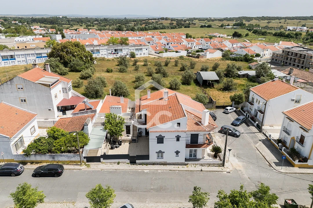 Moradia T2 para Venda em Bacelo e Senhora da Saúde Foto 41