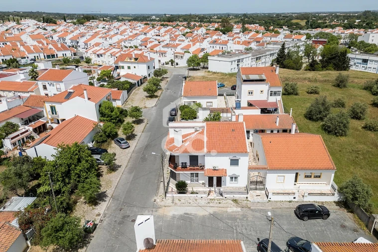 Moradia T2 para Venda em Bacelo e Senhora da Saúde Foto 38
