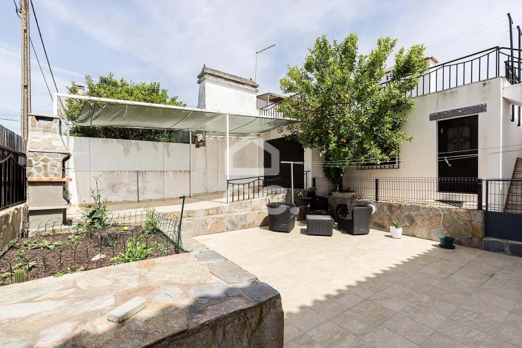 Moradia T2 para Venda em Bacelo e Senhora da Saúde Foto 28