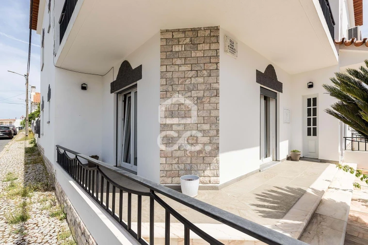 Moradia T2 para Venda em Bacelo e Senhora da Saúde Foto 36