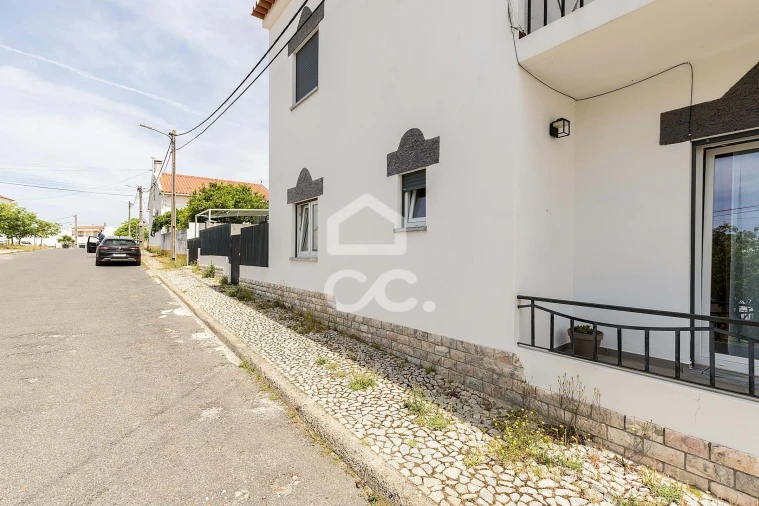 Moradia T2 para Venda em Bacelo e Senhora da Saúde Foto 32