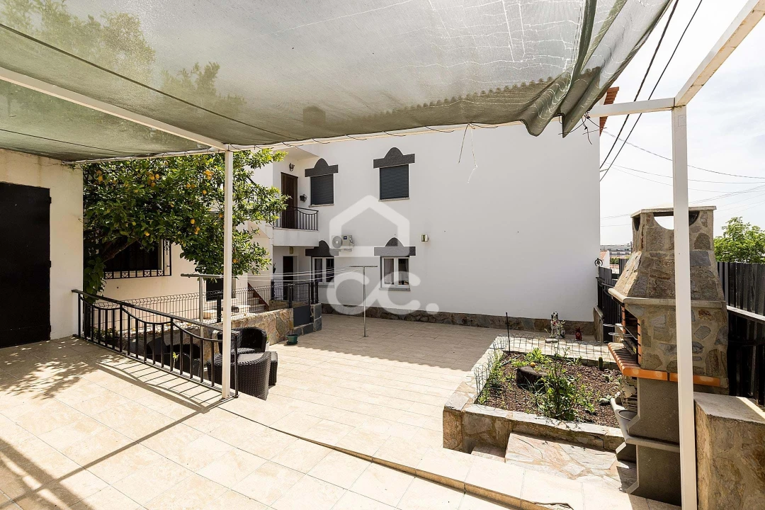 Moradia T2 para Venda em Bacelo e Senhora da Saúde Foto 24