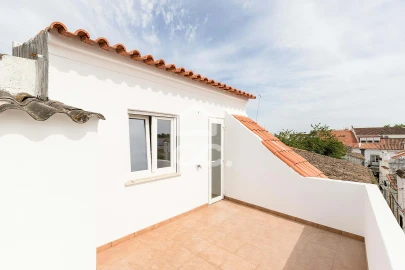 Moradia T2 para Venda em Évora (São Mamede, Sé, São Pedro e Santo Antão)