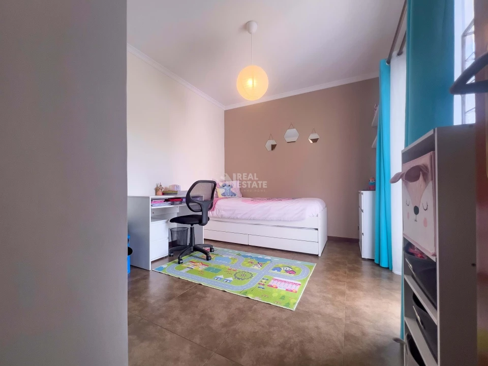 Apartamento T2 para Venda em São Martinho Foto 23